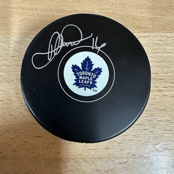 Darcy Tucker Autographed Toronto Maple Leafs Puck #16 - Picture 1 of 4